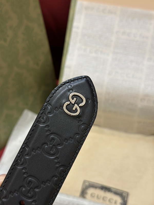 スーパーコピーグッチベルト内部構造